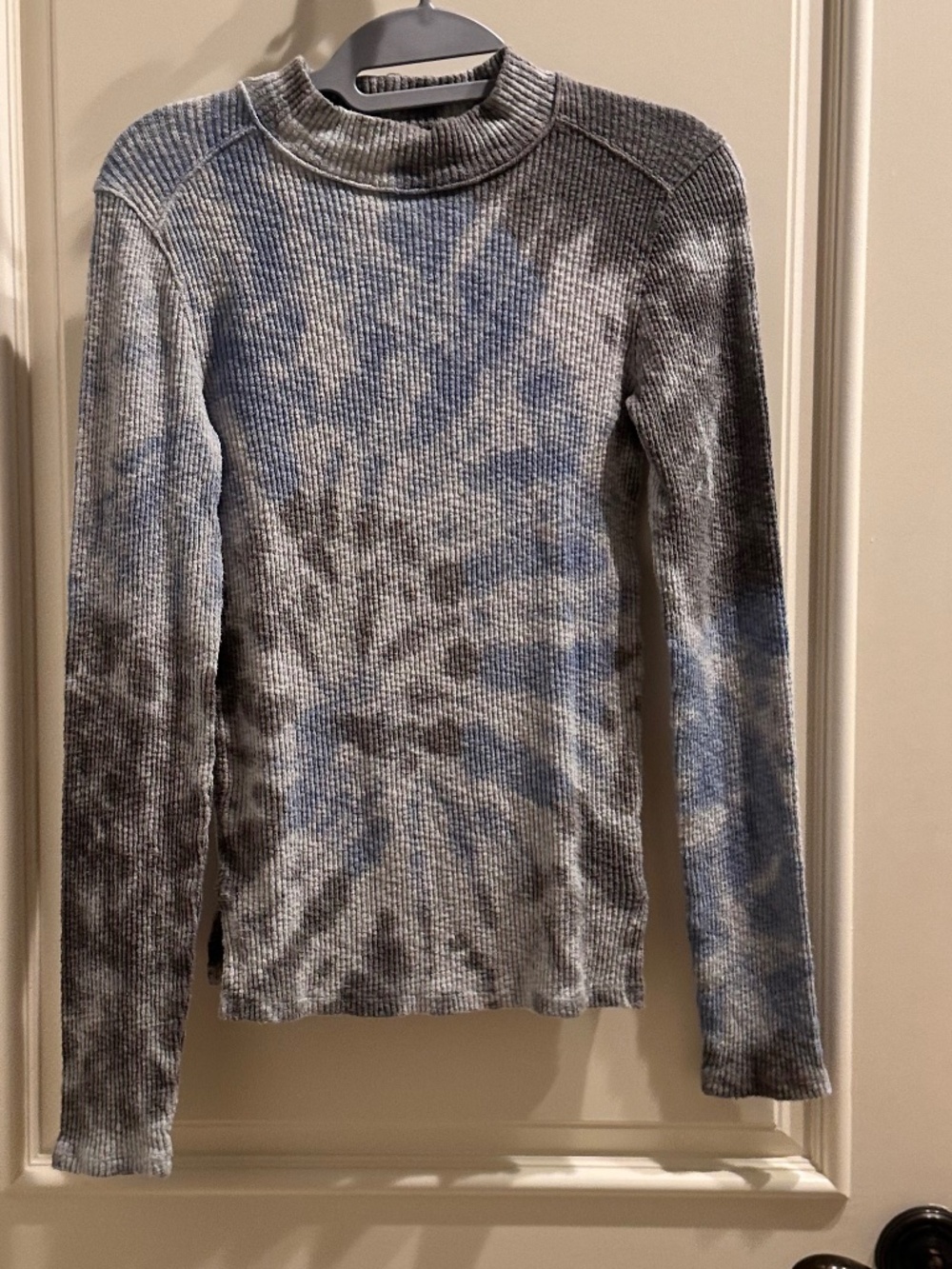 WE THE FREE TIE-DYE TOP